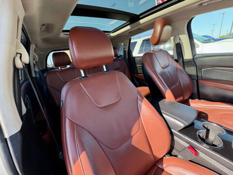 2017 Ford Edge Titanium