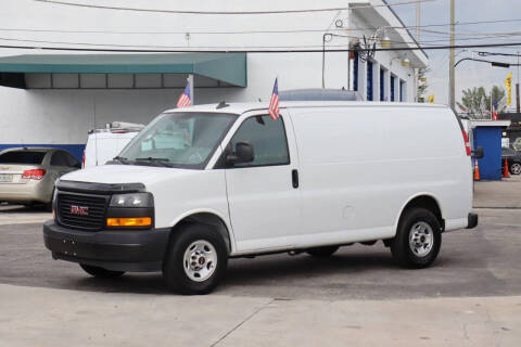 2021 GMC Savana 2500