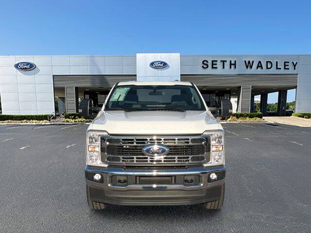 2025 Ford F-350 Super Duty XLT