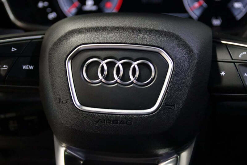 2021 Audi Q3 quattro S line Prem Plus 45 TFSI