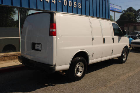 2022 Chevrolet Express 2500