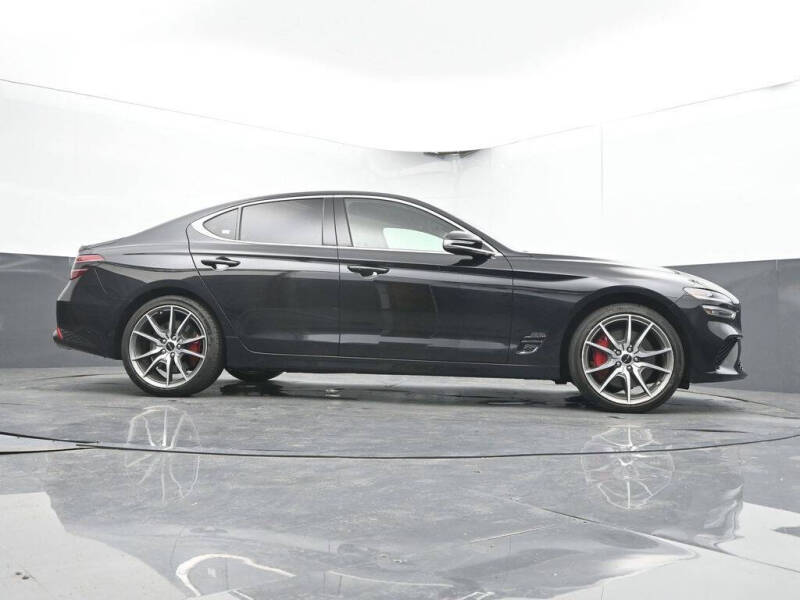 2025 Genesis G70