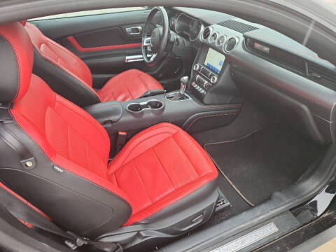 2022 Ford Mustang EcoBoost Premium