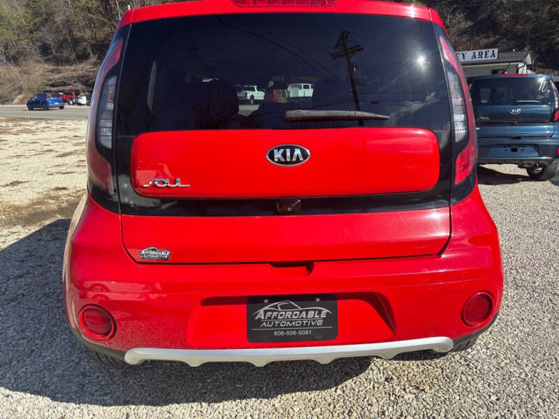 2017 Kia Soul +