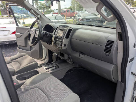 2017 Nissan Frontier SV