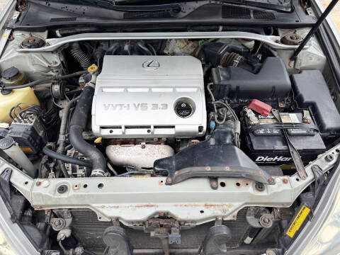 2004 Lexus ES 330