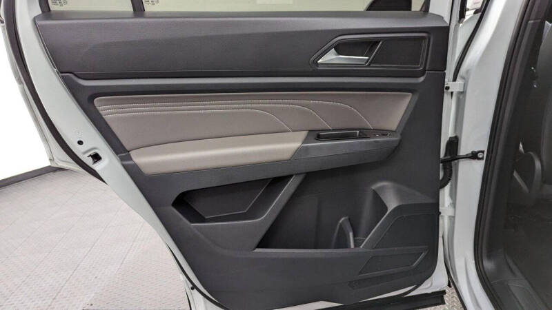 2022 Volkswagen Atlas Cross Sport SE 4Motion