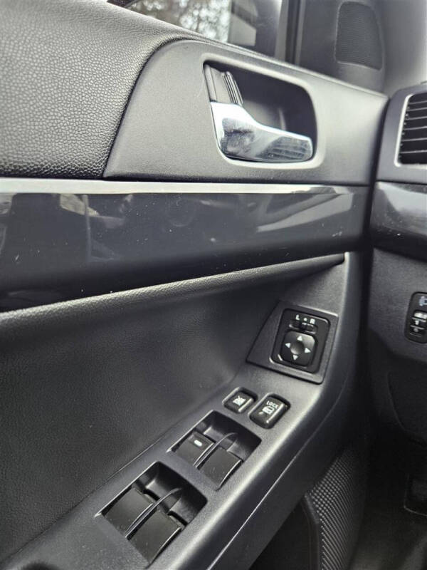 2014 Mitsubishi Lancer Evolution MR
