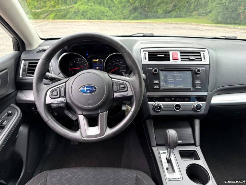 2017 Subaru Legacy 2.5i