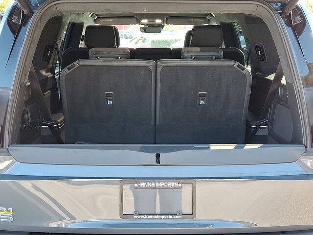 2023 Rivian R1S Adventure