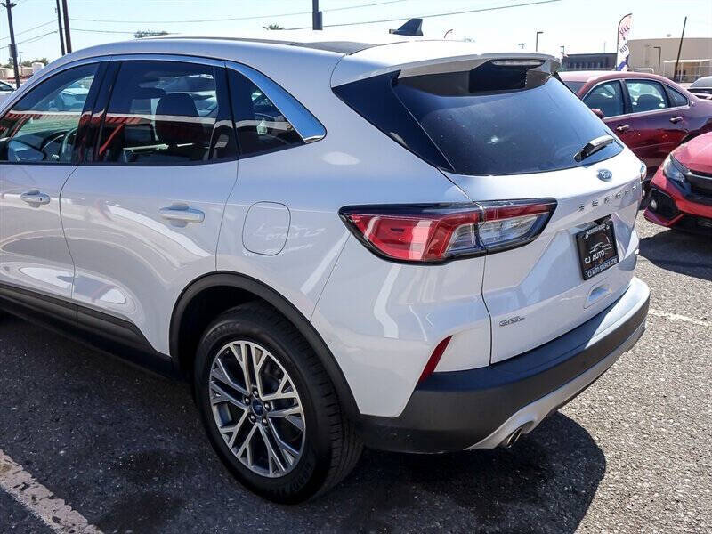 2022 Ford Escape Hybrid SEL