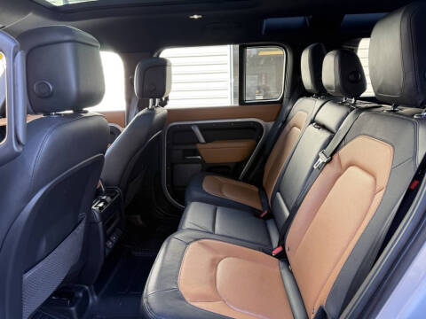 2023 Land Rover Defender 110 X-Dynamic SE