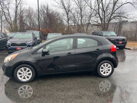 2013 Kia Rio 5-Door LX