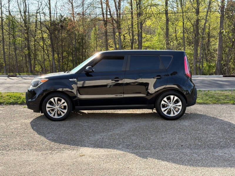 2016 Kia Soul +