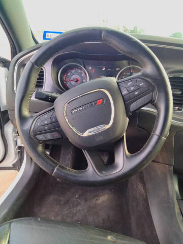 2015 Dodge Charger SE