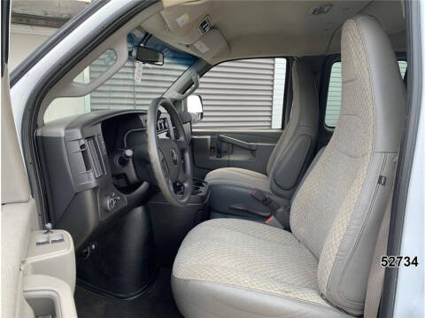 2024 Chevrolet Express LS 3500
