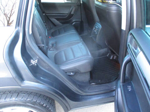 2014 Volkswagen Touareg TDI Sport