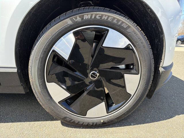 2026 Volvo EX30 Twin Plus