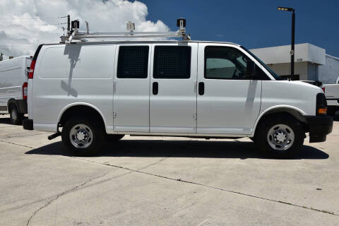 2017 Chevrolet Express 2500