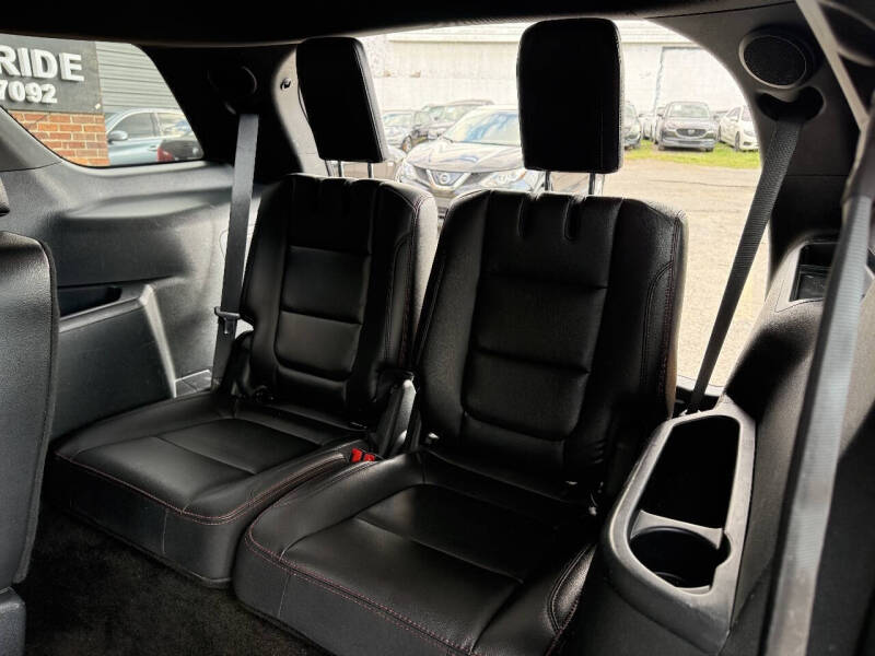2018 Ford Explorer Sport