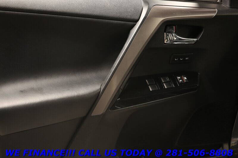 2016 Toyota RAV4 Hybrid Limited
