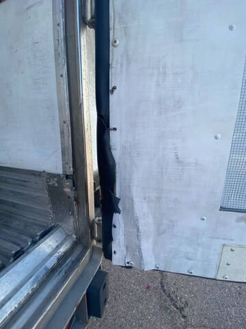 2016 Utility 53' T/A Reefer  w/ Carrier