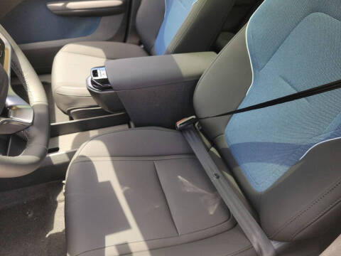 2026 Volvo EX30 Plus