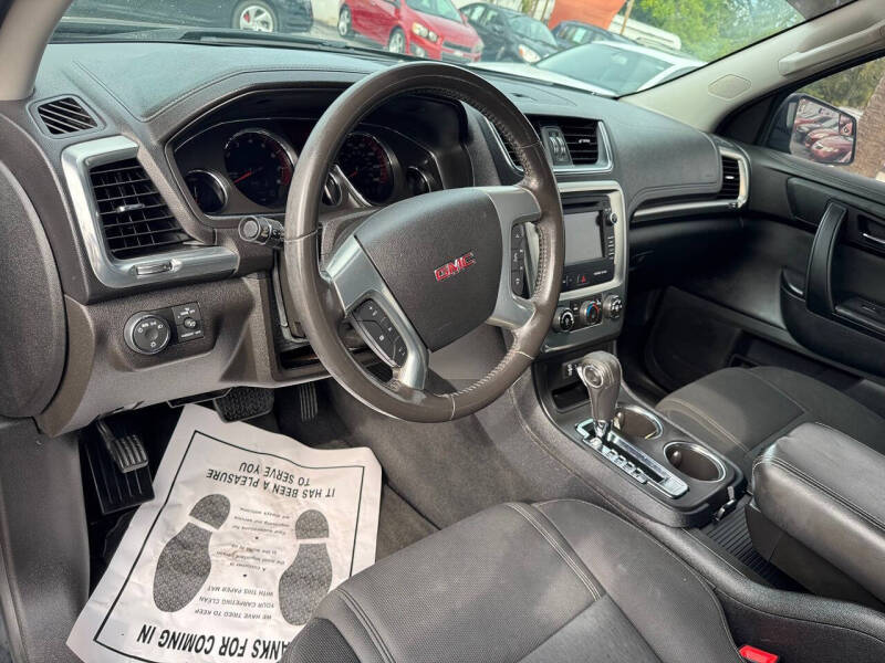 2013 GMC Acadia SLE-2