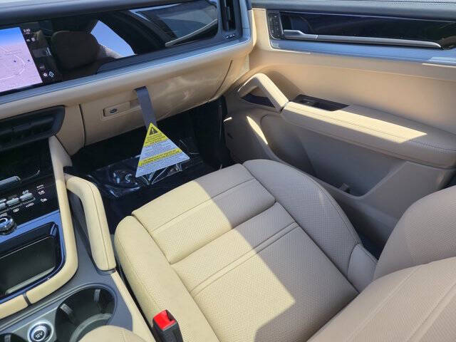 2025 Porsche Cayenne