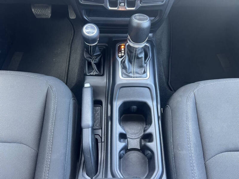 2023 Jeep Gladiator Overland