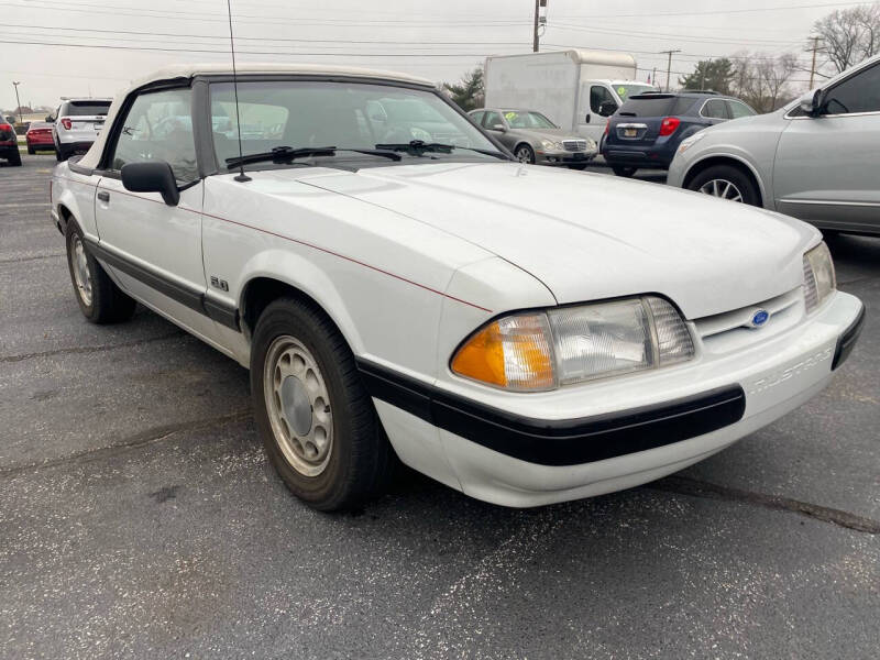 1990 Ford Mustang for sale at Budjet Cars in Michigan City IN