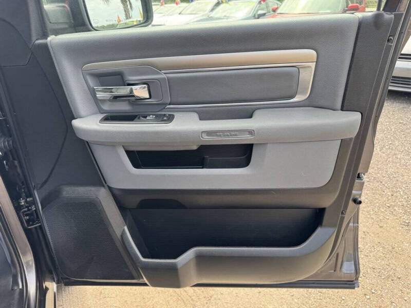 2019 RAM 1500 Classic SLT