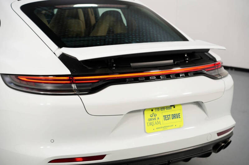 2021 Porsche Panamera 4S E-Hybrid