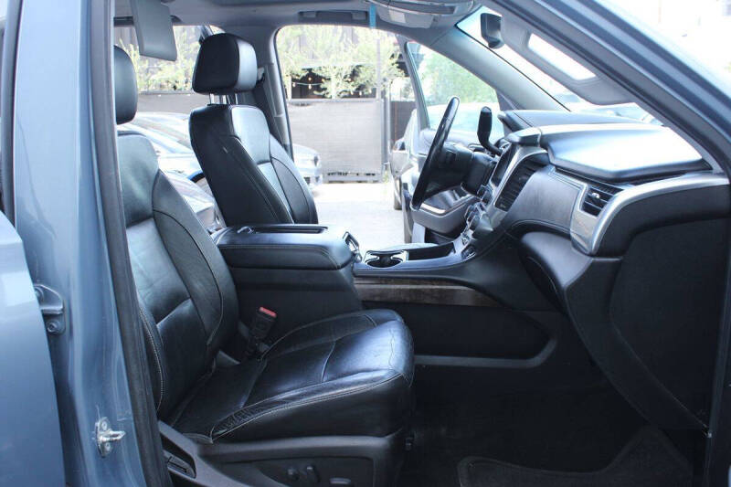 2016 Chevrolet Suburban LT