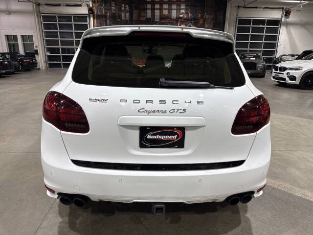 2013 Porsche Cayenne GTS