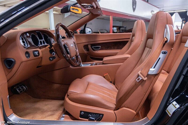 2009 Bentley Continental 29