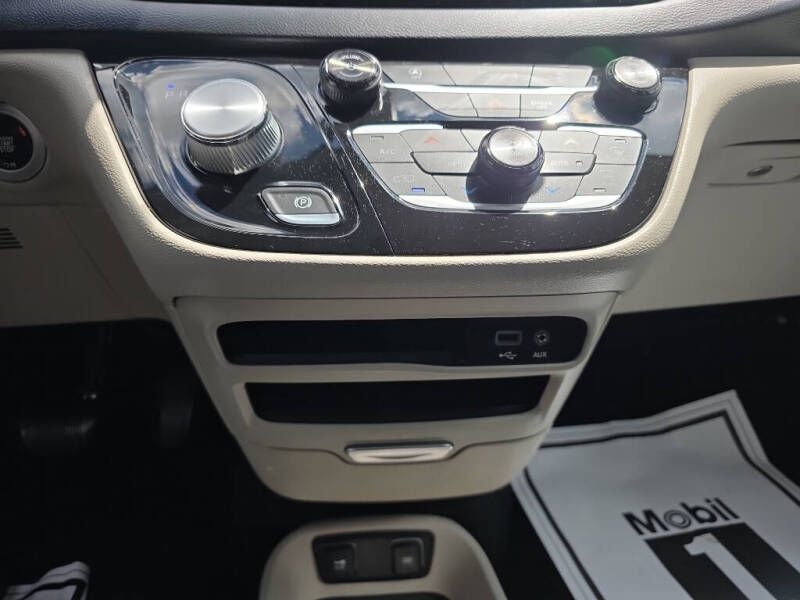 2018 Chrysler Pacifica Touring L
