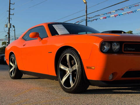 2014 Dodge Challenger R/T Shaker Package