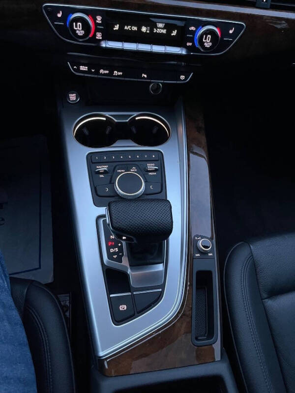 2017 Audi A4 2.0T Premium