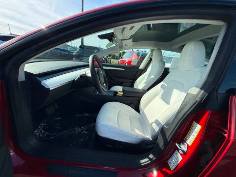 2023 Tesla Model 3