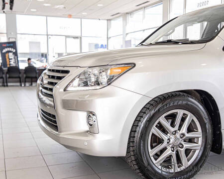 2015 Lexus LX 570
