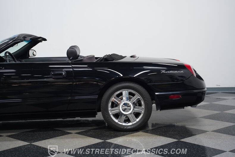 2005 Ford Thunderbird Deluxe