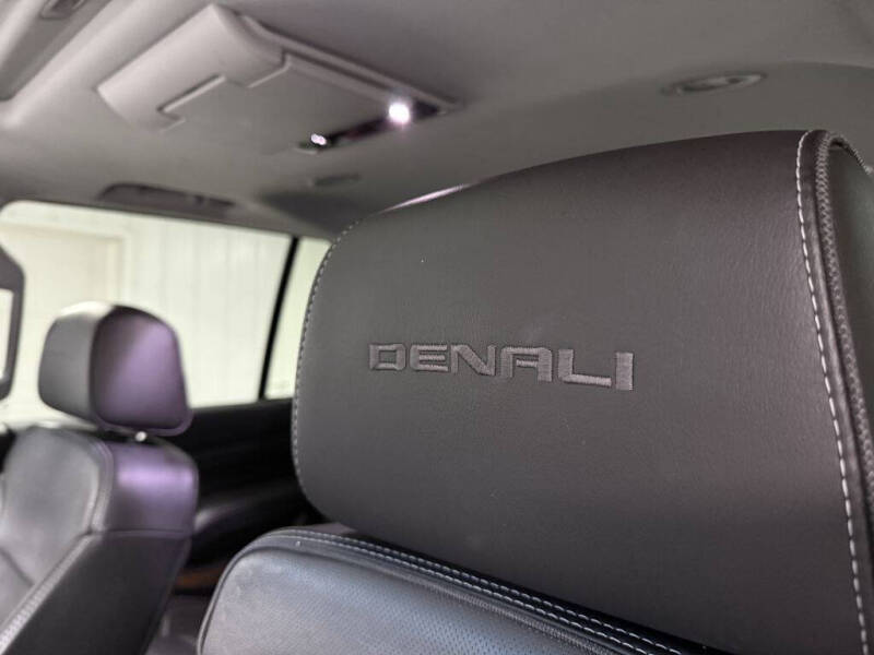 2020 GMC Yukon XL Denali