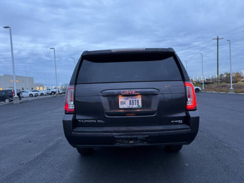 2017 GMC Yukon XL SLE