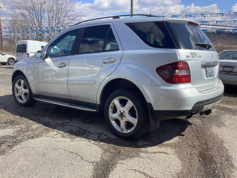 2008 Mercedes-Benz M-Class for sale at Riverside Auto Sales in Saint Albans WV
