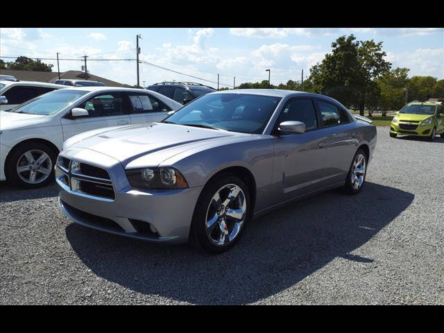 2014 Dodge Charger for sale at Ernie Cook and Son Motors in Shelbyville TN
