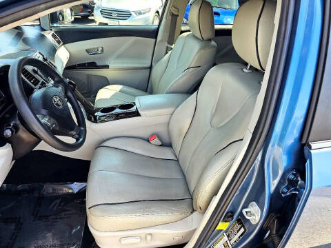 2012 Toyota Venza LE