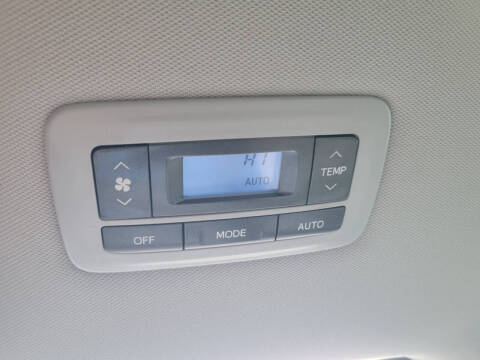 2015 Toyota Sienna XLE 8-Passenger