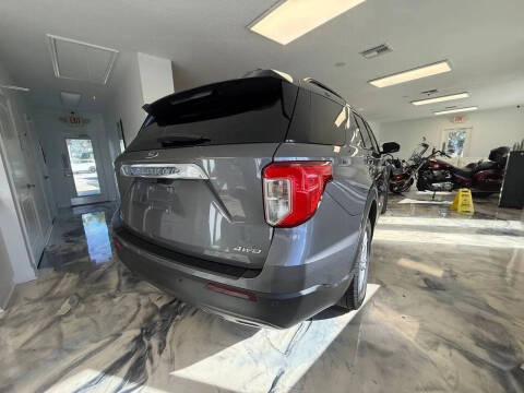 2022 Ford Explorer XLT