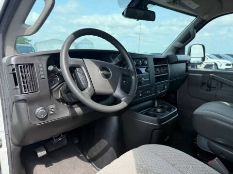 2023 Chevrolet Express LT 3500